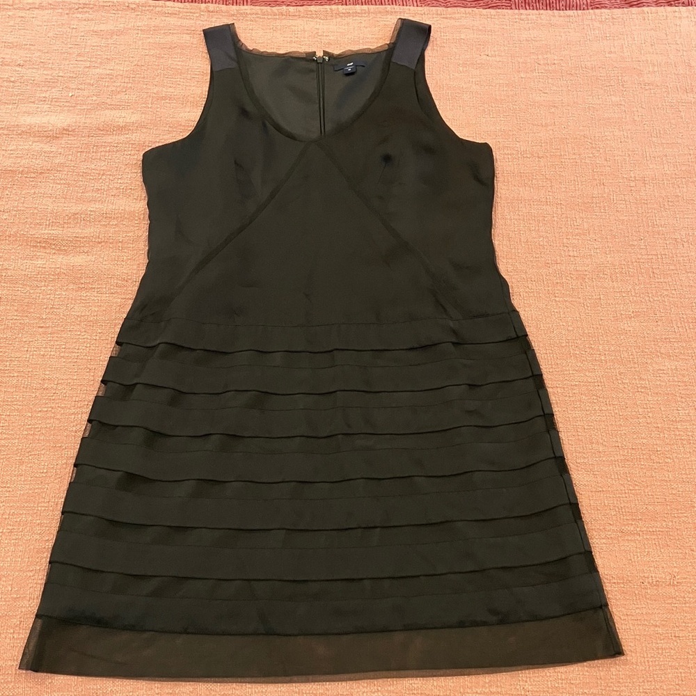 Size 12 Sleeveless midi Dress